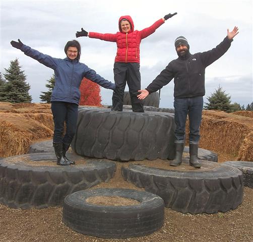 Sue Theresa & Raffa on tire