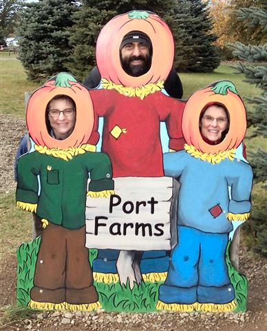 Fun at port farms